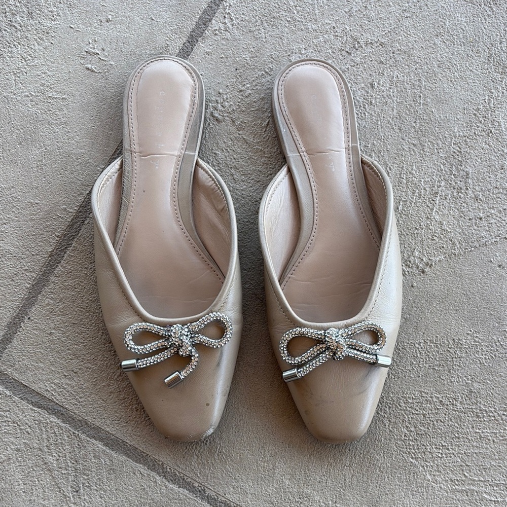 Copper Key Cream Mules with Bow Detail